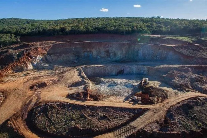 PF deflagra Operação Acesso Facilitado contra extração ilegal de madeira e minério em terras indígenas de RO