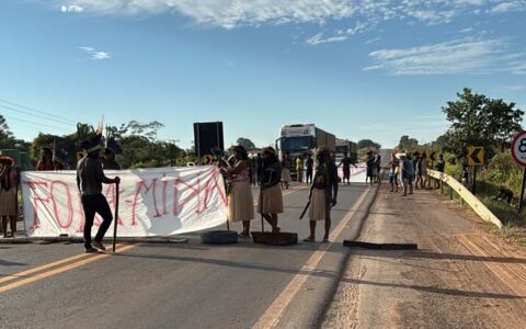 PRF confirma interdição total da BR-364 em Cacoal por manifestação indígena