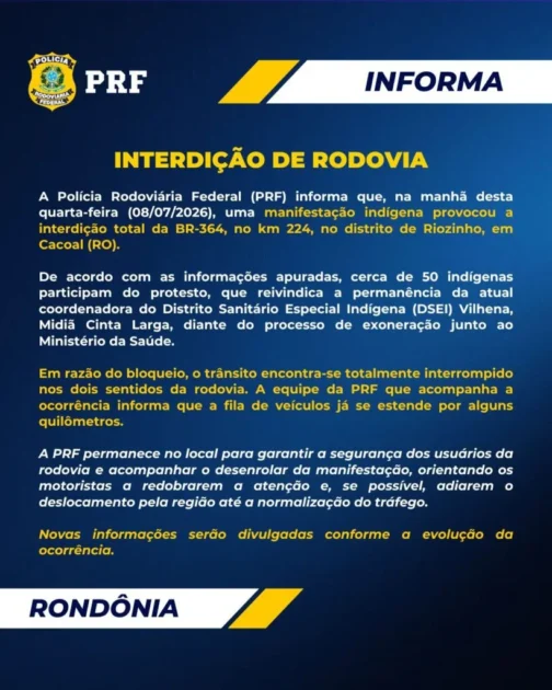 PRF divulga nota oficial após bloqueio total da BR-364 e orienta os motoristas a evitarem a região até a liberação da pista.