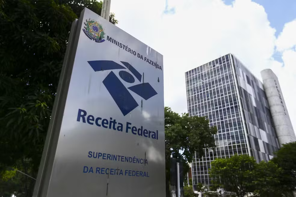 Governo prorroga prazo para CNPJ e emissão de documentos fiscais por pessoas físicas contribuintes da CBS