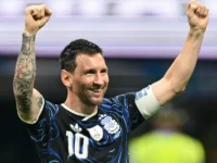 Messi alcança terceira final de Copa do Mundo e iguala marcas de lendas do futebol