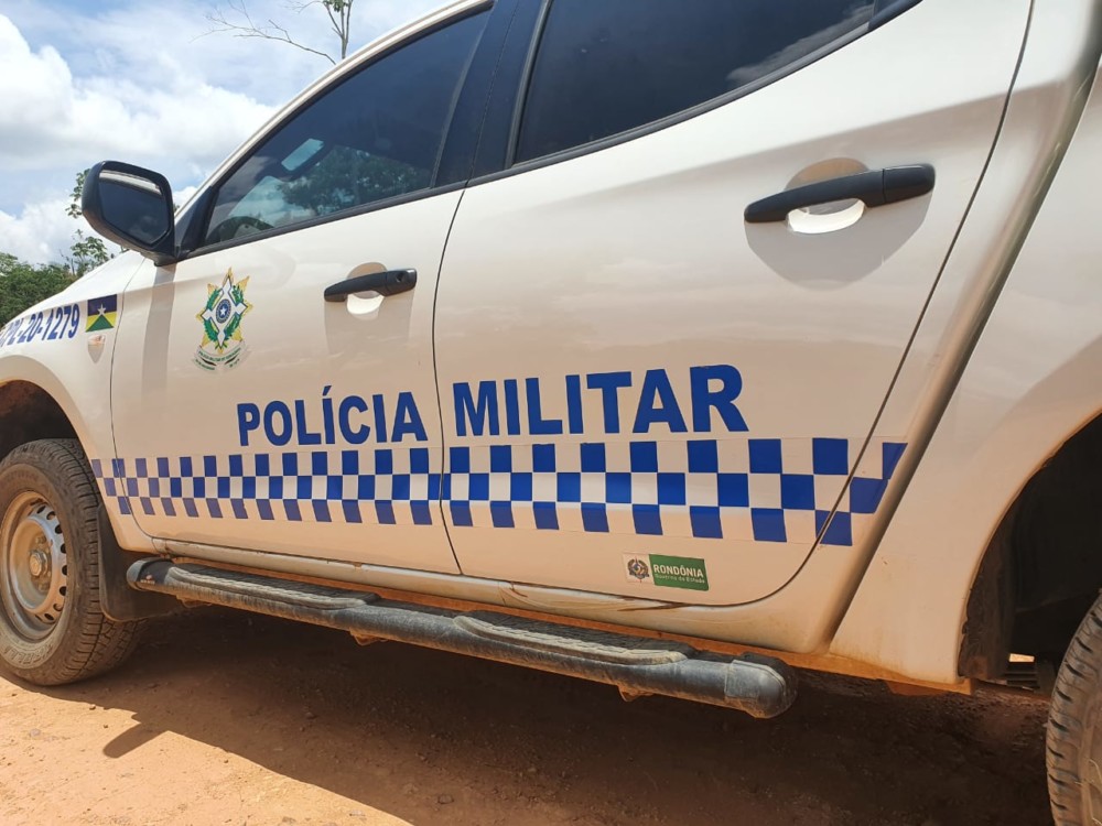 Motociclista embriagado foge de abordagem, bate em viatura da PM e acaba preso na zona rural de Santa Luzia d’Oeste
