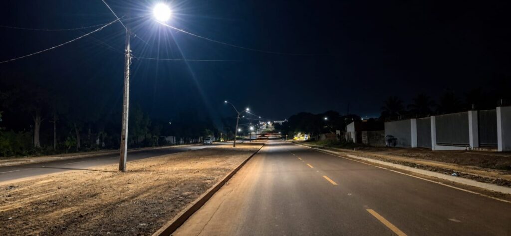 Prefeitura avança com obras de revitalização e iluminação de LED no Bairro Planalto