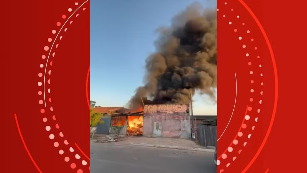 Mulher morre após ser agredida e ter casa incendiada pelo ex-companheiro em Cacoal