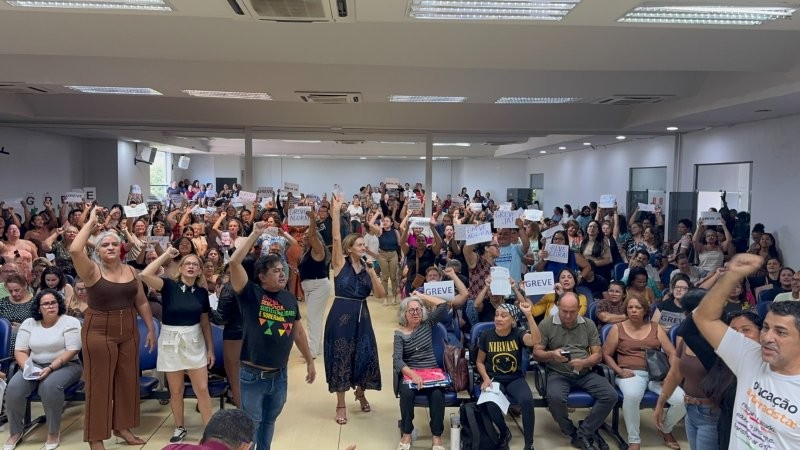 “Greve na Educação: servidores de Porto Velho aprovam paralisação e aulas podem ser afetadas a partir de quarta-feira”