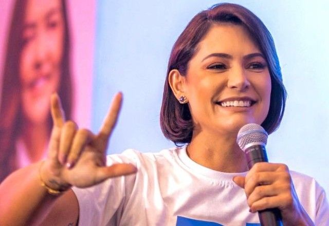 Michelle tem 25% para o Senado; Leila, Kicis e Kokay empatam