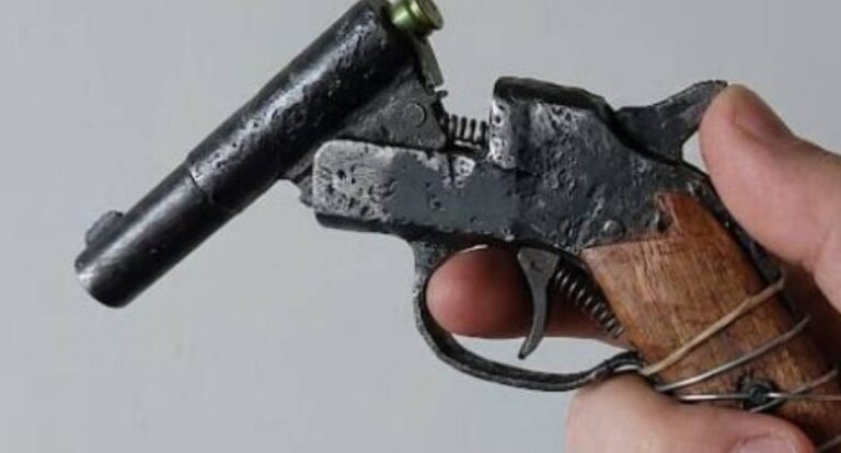 Adolescente de 13 anos fica ferido após disparo acidental de arma artesanal em RO