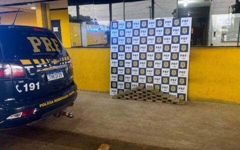 Agentes da PRF apreendem aproximadamente 40 kg de skunk, a “supermaconha”, na BR-364, em Rondônia