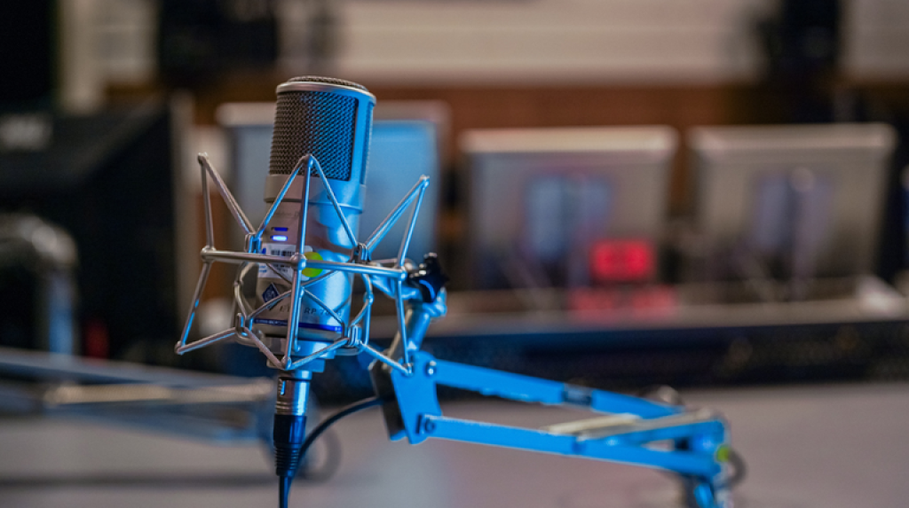 Ministério das Comunicações autoriza retransmissão de sinal de rádio para mais 10 municípios de RO e MT.