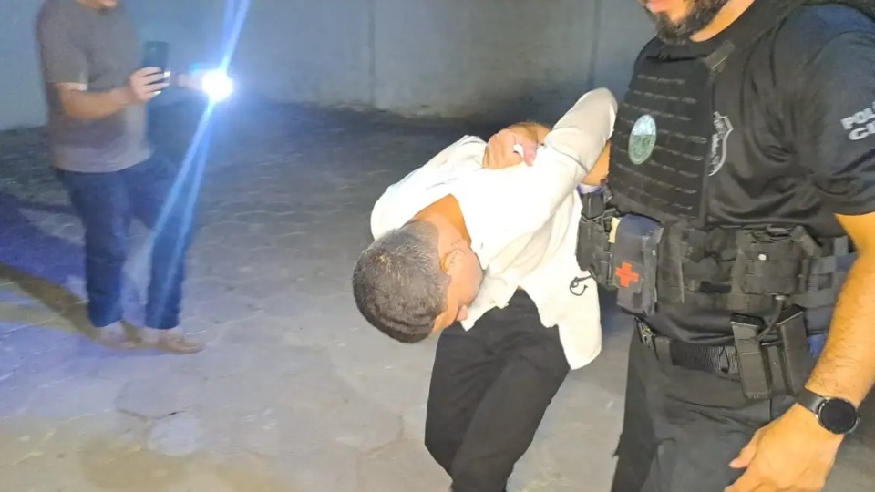 Polícia prende foragido de Porto Velho durante casamento coletivo na Expoacre