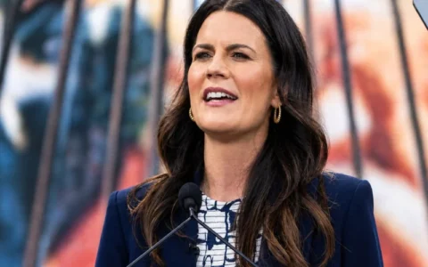 Donald Trump indica Cissie Graham Lynch para o cargo de embaixadora de Liberdade Religiosa Internacional