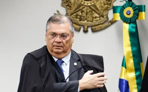 Flávio Dino determina retorno de diretores da PF e aponta sete argumentos contra afastamento