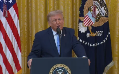 Trump critica governo Lula e diz que Brasil virou “centro de distribuição global de cocaína”