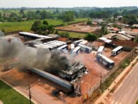 ATUALIZAÇÃO Ação rápida de motoristas e bombeiros evita tragédia maior em incêndio na garagem do Frigorífico Minerva