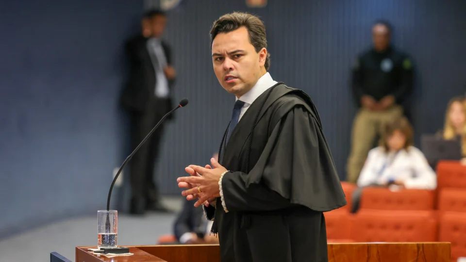 Jeffrey Chiquini bate recorde histórico e é o deputado federal mais votado do Paraná